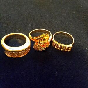 3 vintage gold tone multi stone rings